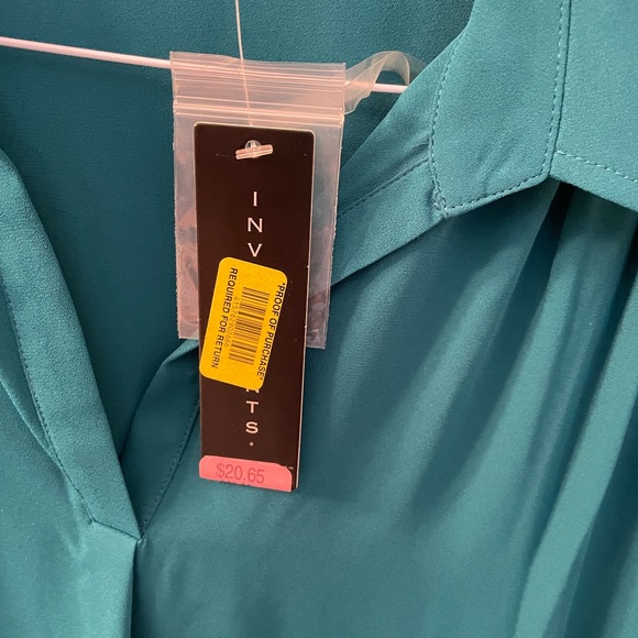 Investments size L blouse - Picture 2 of 3
